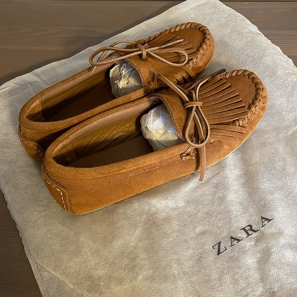 Zara Tan Suede Moccasin Loafers - Women’s Size 37 - Picture 8 of 8